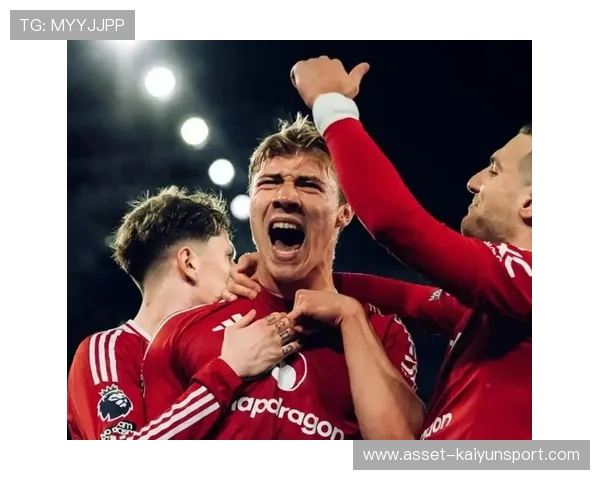 曼联全员出击，迎接热刺挑战，争四目标坚定